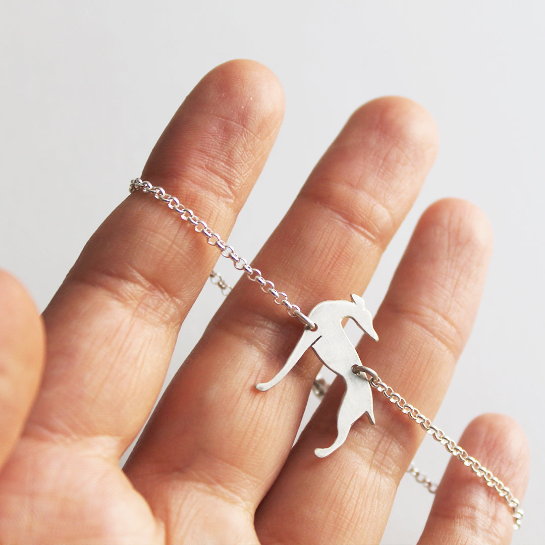 Pulsera Galgo en Plata 950 | Hecha a Mano